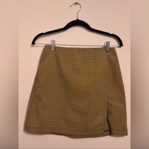 Urban Outfitters • A-line mini skirt with slit
